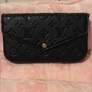 🆕LV Felicie Pochette Monogram Empreinte Pouch